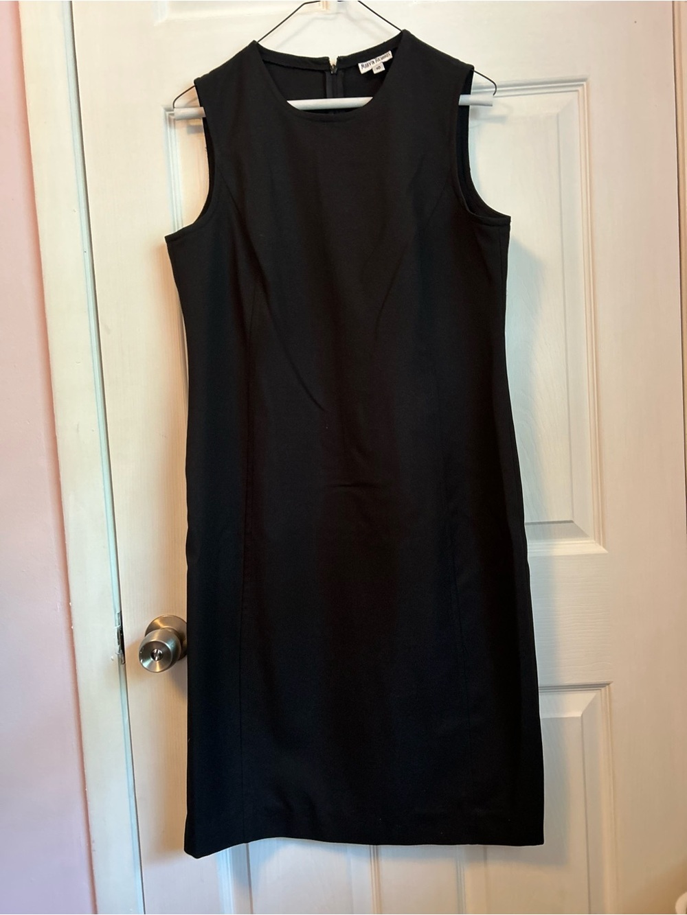 Sleeveless Black Shift Dress - Marvin Richard’s